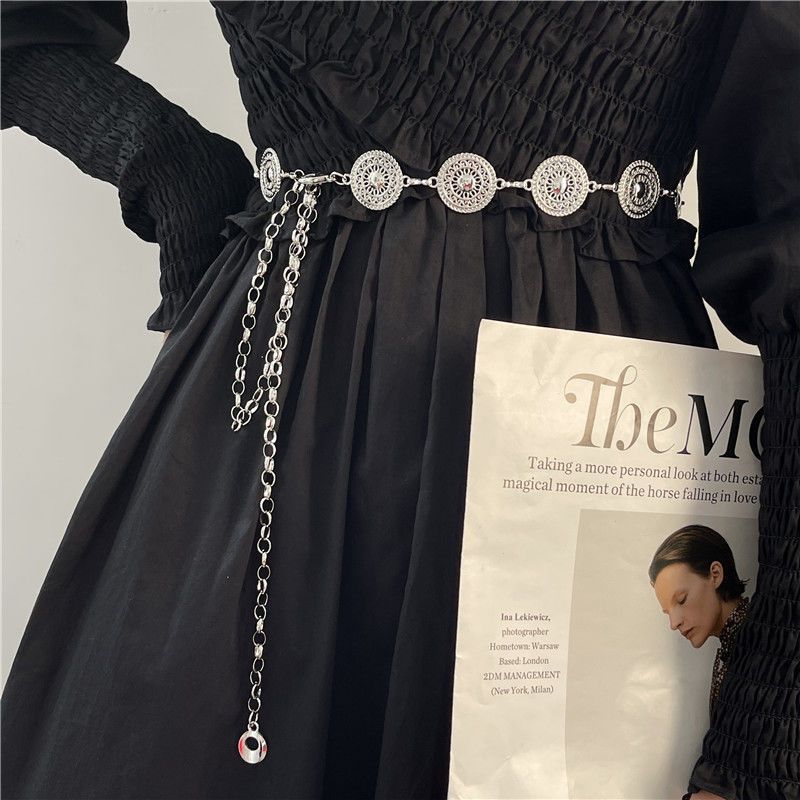 Resin Art Necklace - Vintage Body Chain for Women Elegant