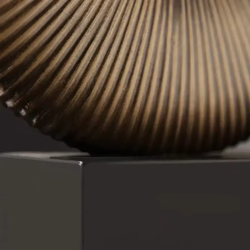 Resin Art Ring - Retro and nostalgic ring-shaped stripe sculpture,