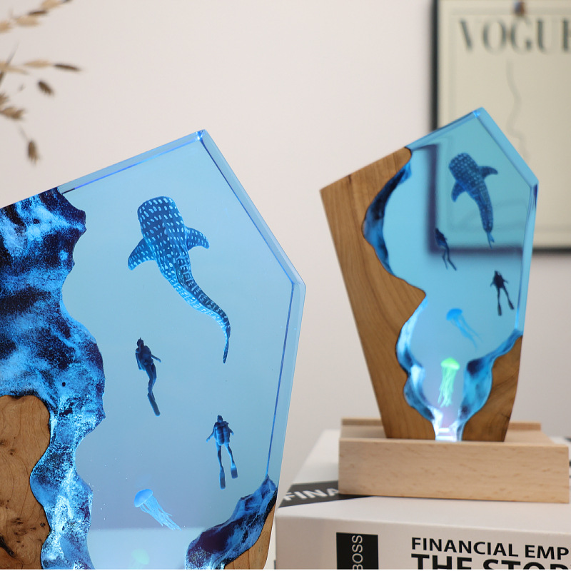 Resin Cave Whale Diver Desktop - Resin Art Anniversary Gift recension och pris