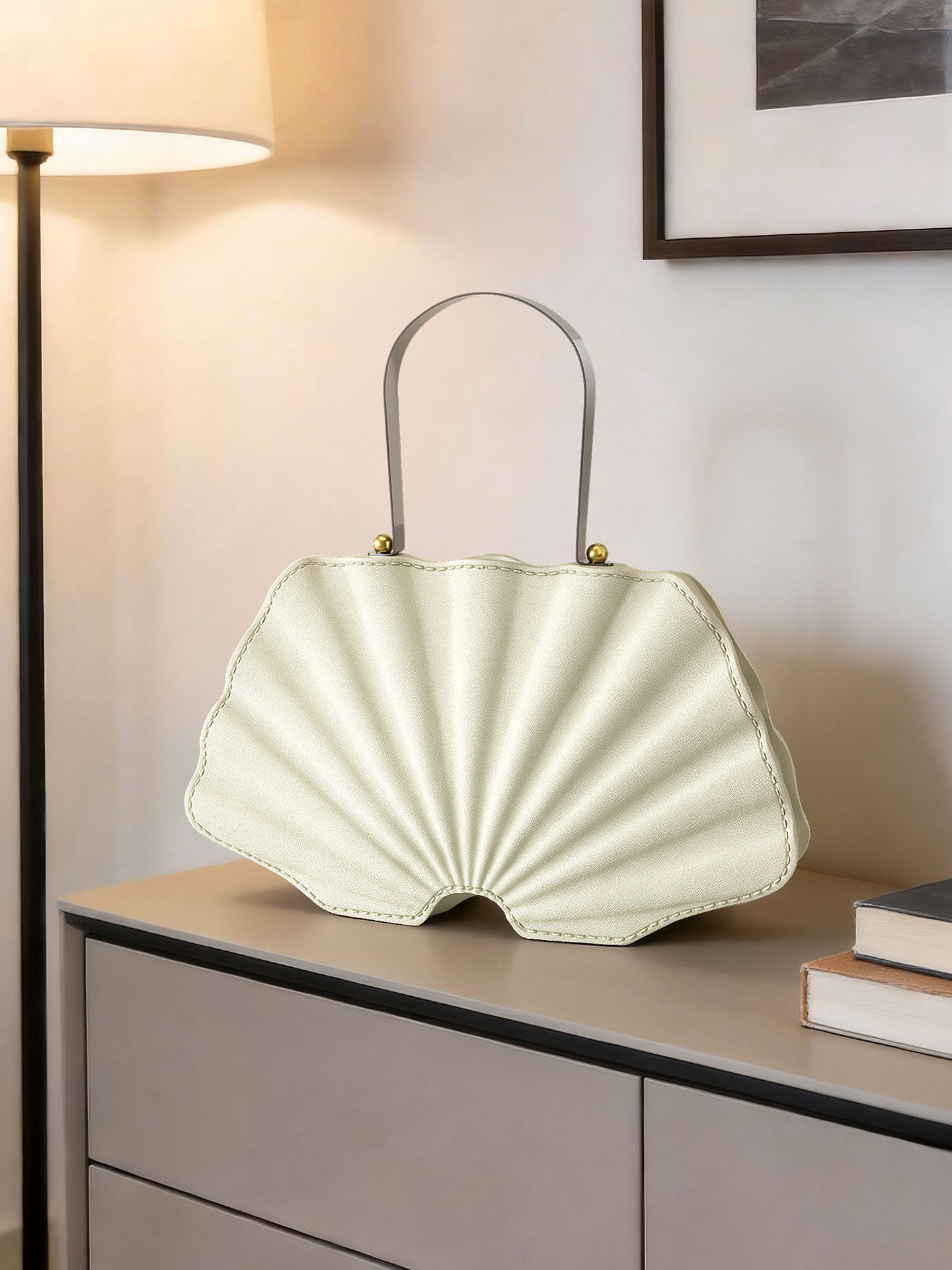 Creative Shell Bag Statue Art  - Resin Art Anniversary Gift recension och pris