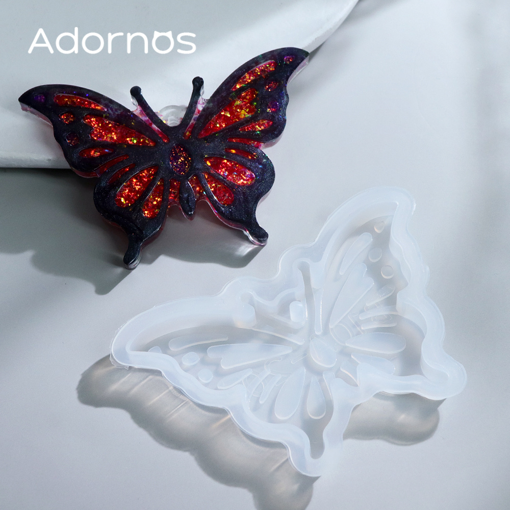1Set Butterfly Keychain Epoxy  - Resin Art Jewellery recension och pris