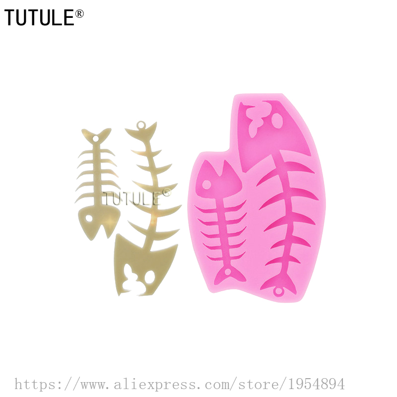Shiny Fish Skeleton Keychain M - Resin Art Necklace recension och pris