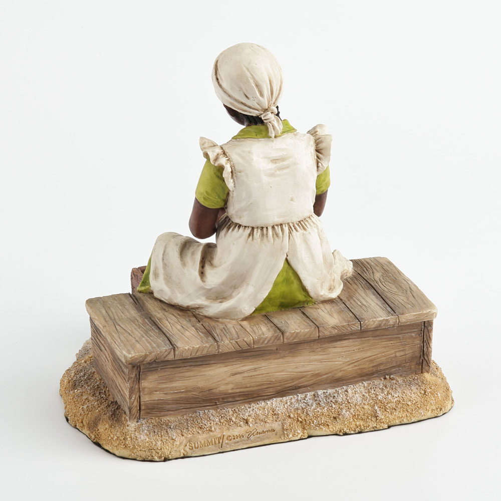 Young Black Girl Sculpture Pee - Resin Art On Wood recension och pris