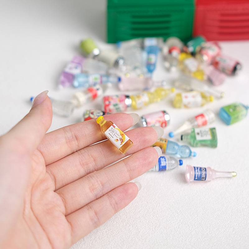 [20Pcs Random] Mini Wine Bever - Resin Art Bottle recension och pris