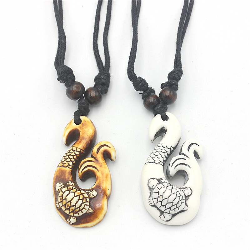 RUEMOY Maori Fish Hook Sea Tur - Resin Art Necklace recension och pris